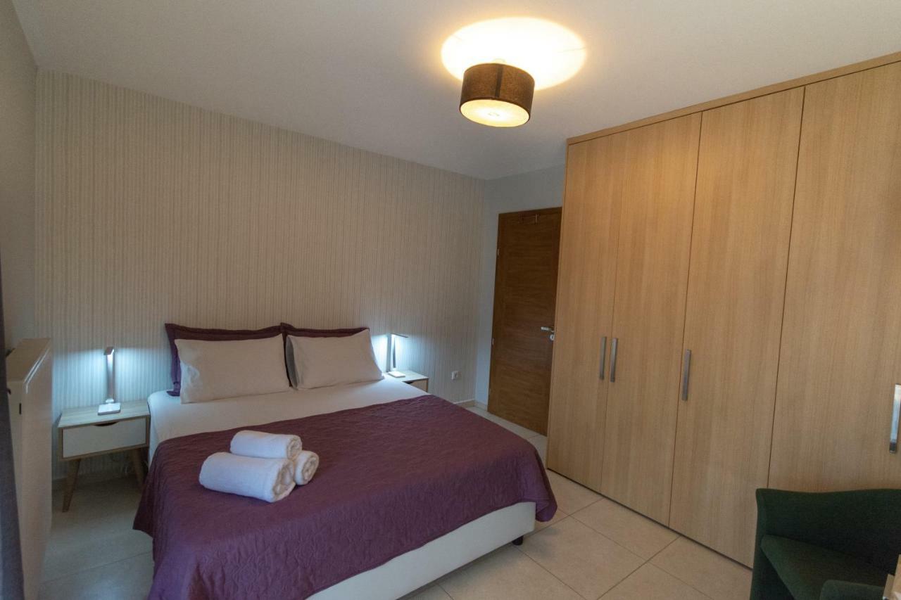 Spacious Fully Equipped 3Bd 2Bath Apt In The Heart Of City With Balconies Ac And Fast Wifi #2 Iraklio Eksteriør bilde
