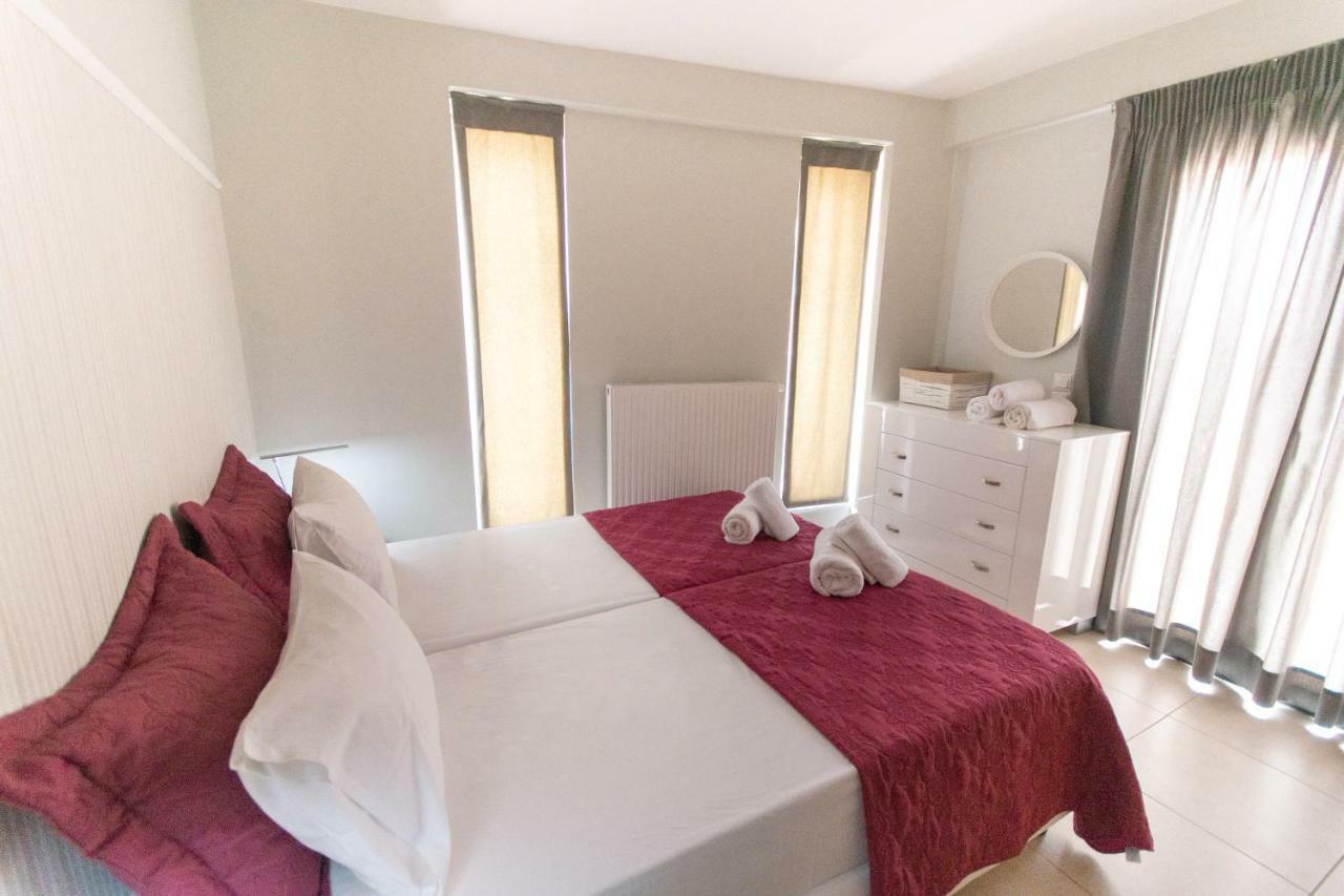 Spacious Fully Equipped 3Bd 2Bath Apt In The Heart Of City With Balconies Ac And Fast Wifi #2 Iraklio Eksteriør bilde
